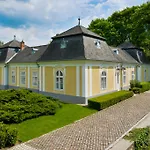 Prónay-kastély Vendégház