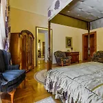 Pronay-kastely 4*