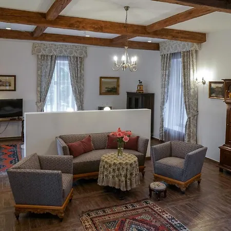 Pronay-kastely Guest house 3*