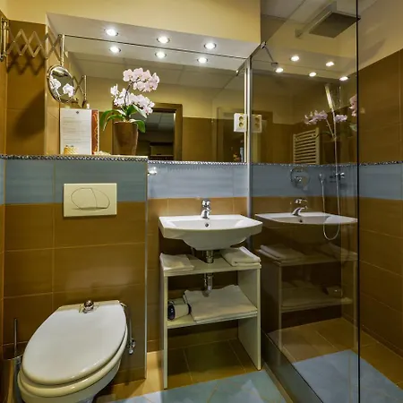 Guest house Pronay-kastely Alsopeteny