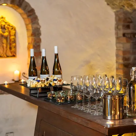 Pronay-kastely Guest house 4*