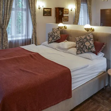 Prónay-kastély Affittacamere 4*