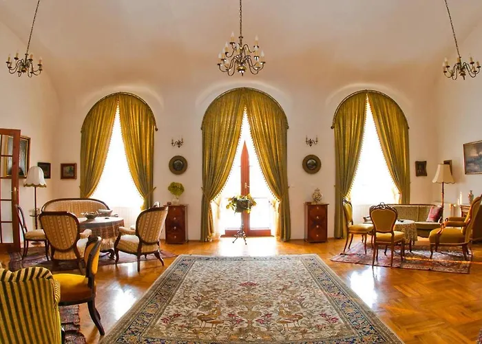 Prónay-kastély 4*